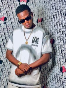 Jozzy Bravo - Apertou